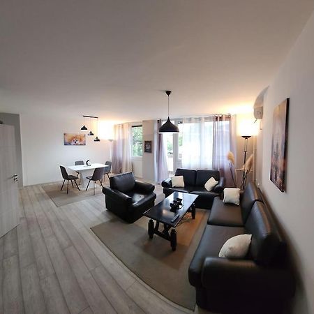 City Center Apt Wfree P Skopje Eksteriør billede